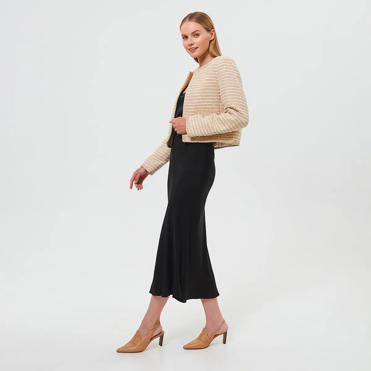 Туфли GWEN артикул 71068201500_N