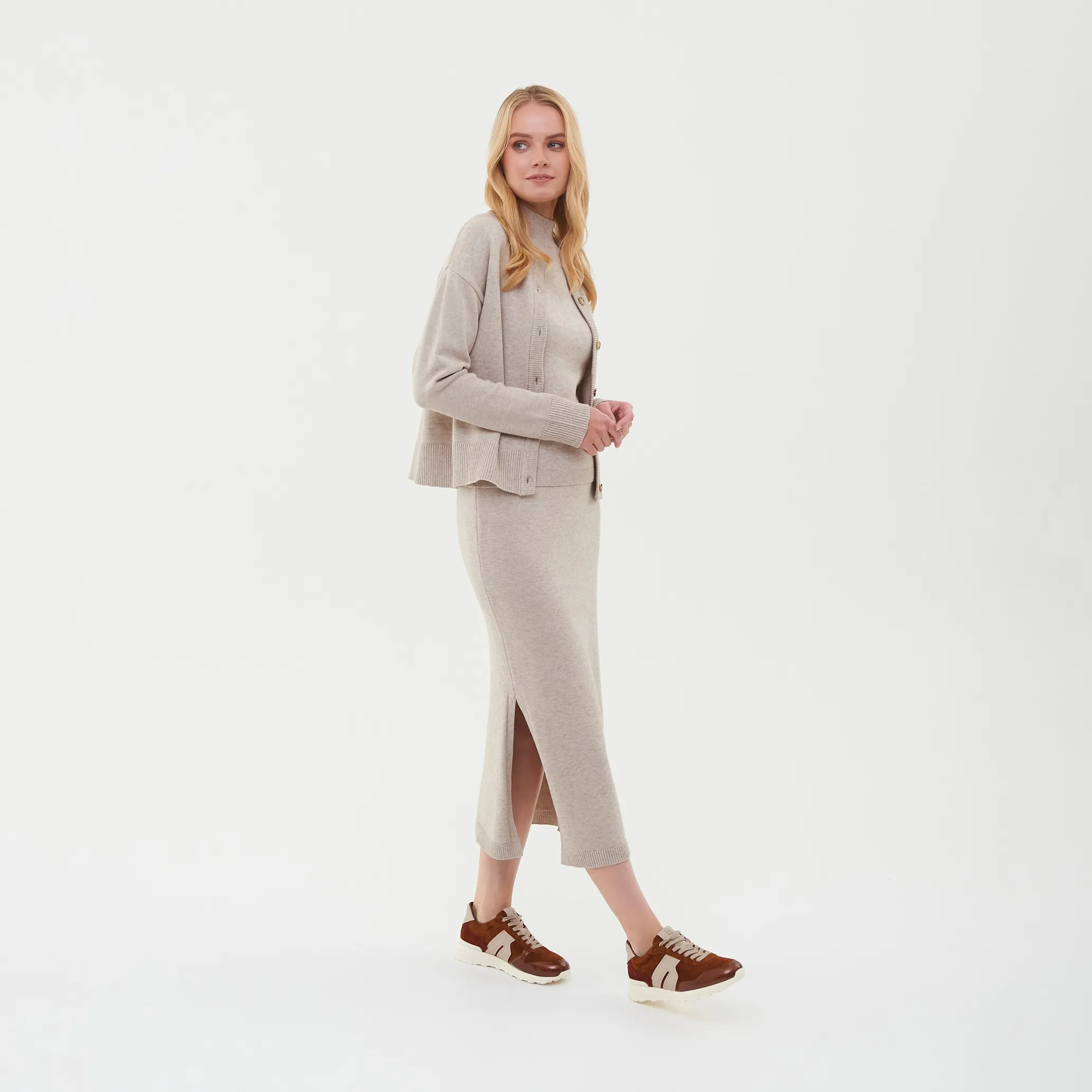 Кроссовки TONY артикул 81013282499_N