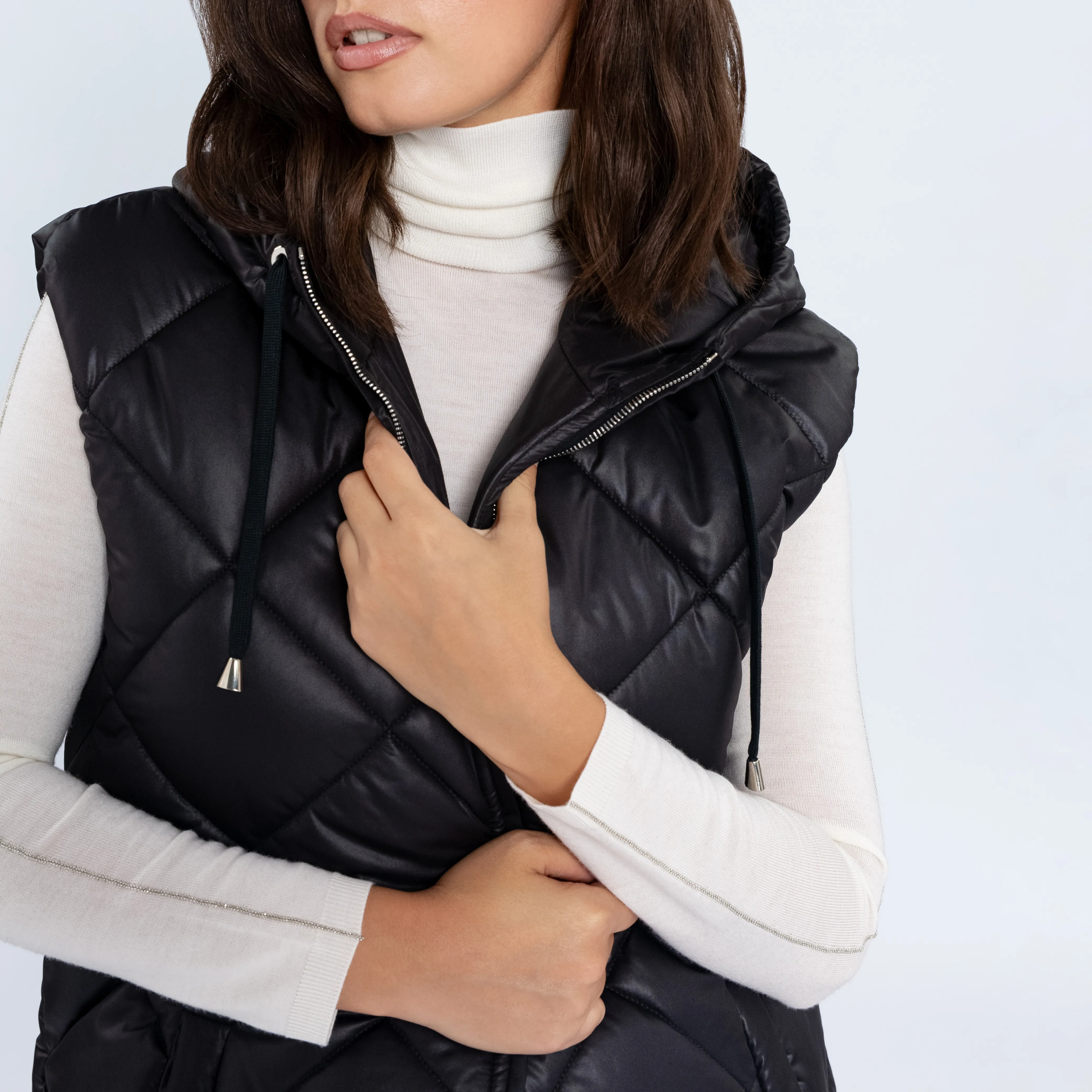 Жилеты LESLIE артикул 01970100100