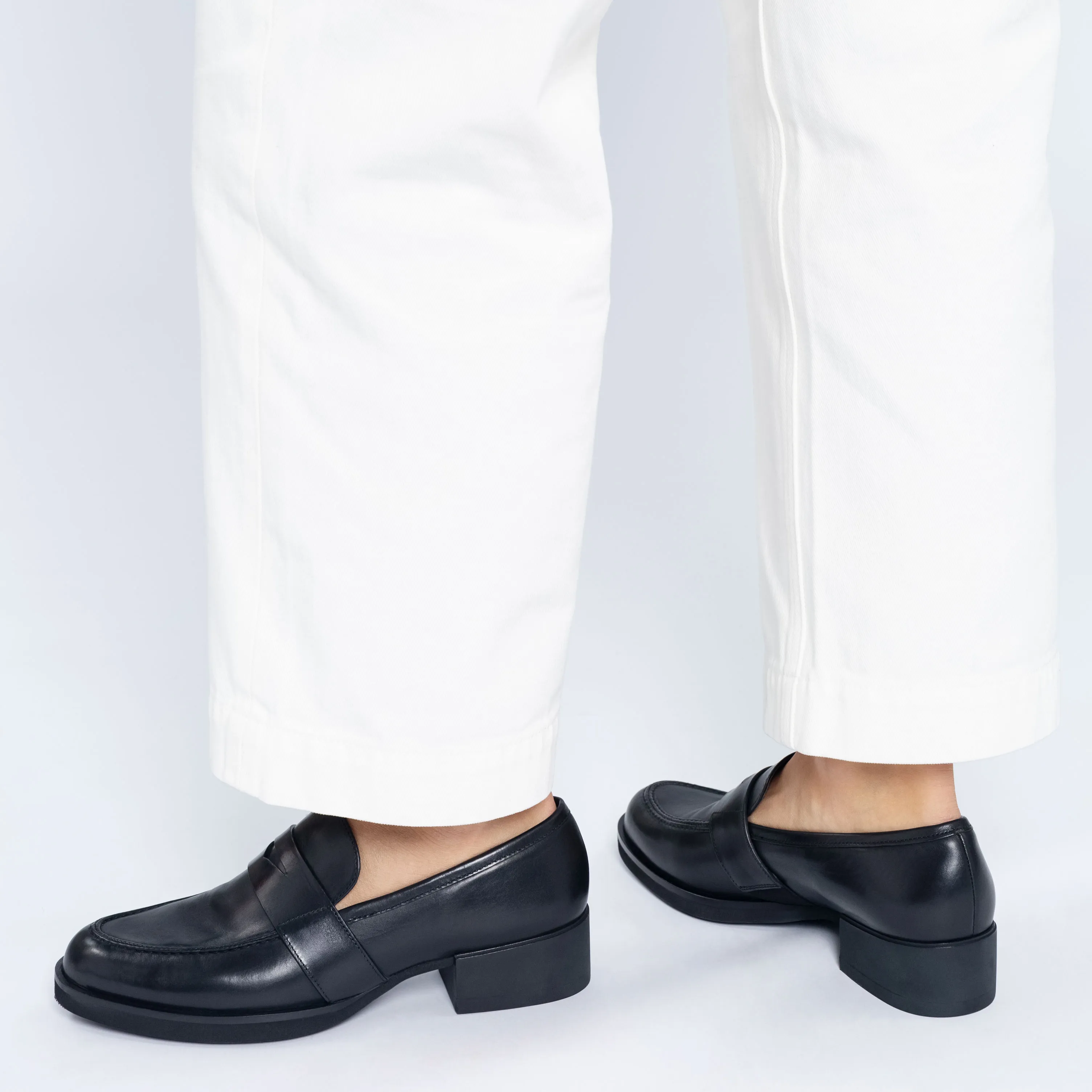 Лоферы BETH артикул 01026000100